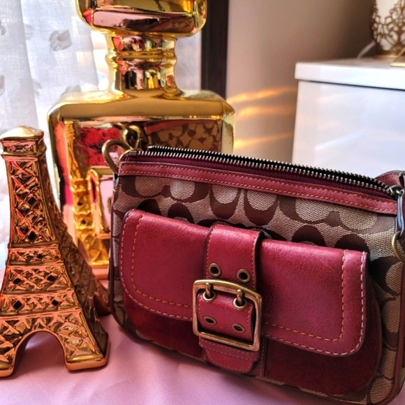 Coach 2004 fall - Picture 12 of 15